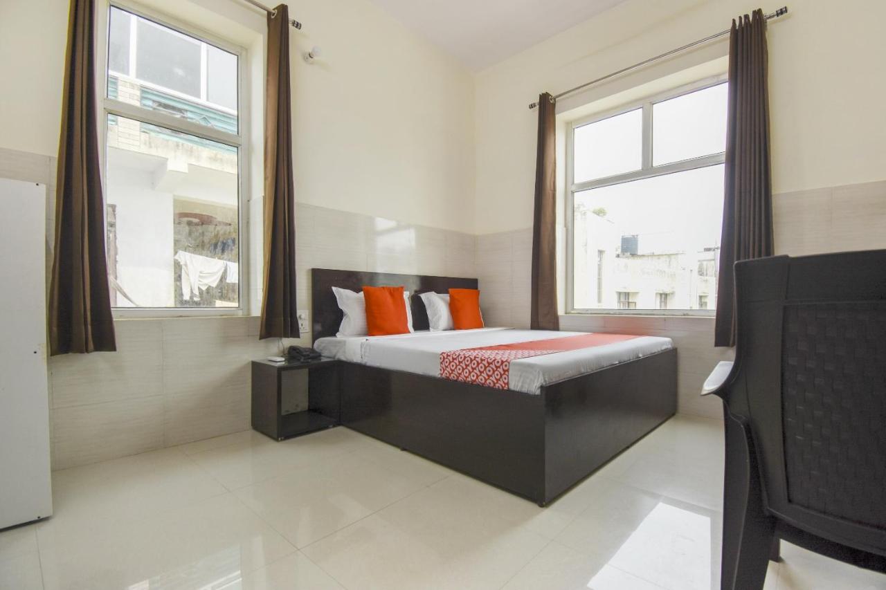 Flagship 75751 Hotel Surya Bahadrabad Εξωτερικό φωτογραφία
