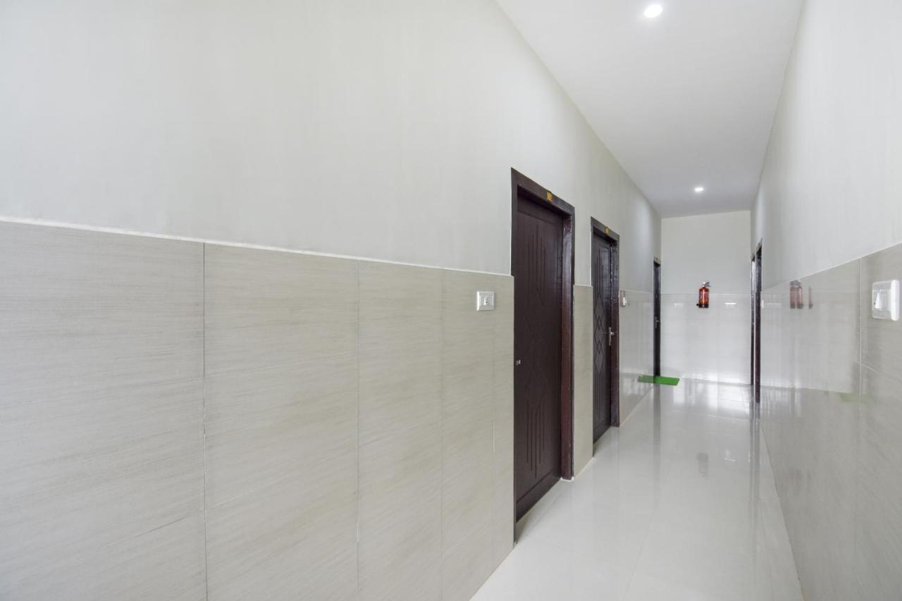 Flagship 75751 Hotel Surya Bahadrabad Εξωτερικό φωτογραφία