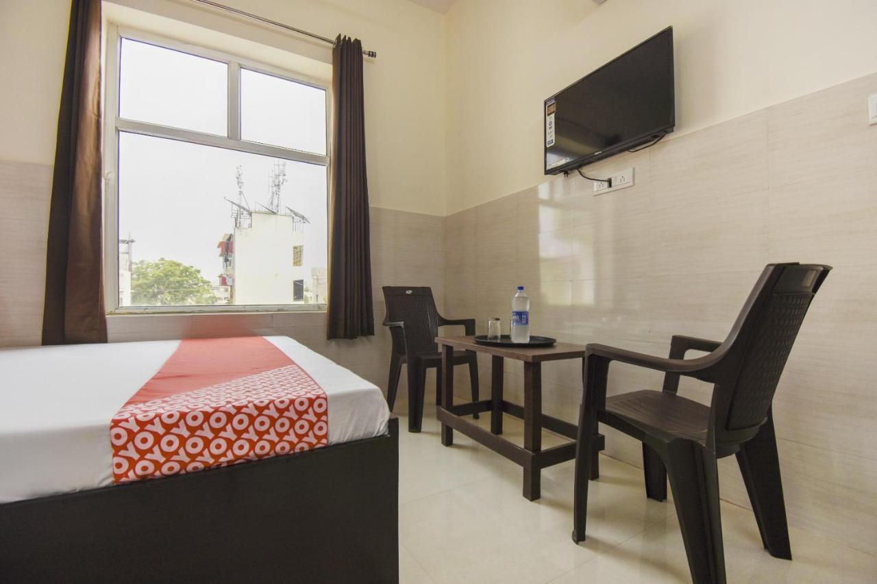 Flagship 75751 Hotel Surya Bahadrabad Εξωτερικό φωτογραφία