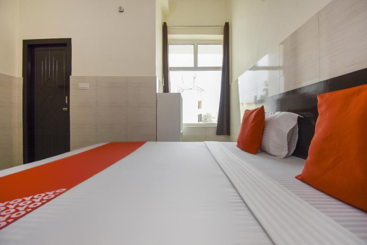 Flagship 75751 Hotel Surya Bahadrabad Εξωτερικό φωτογραφία