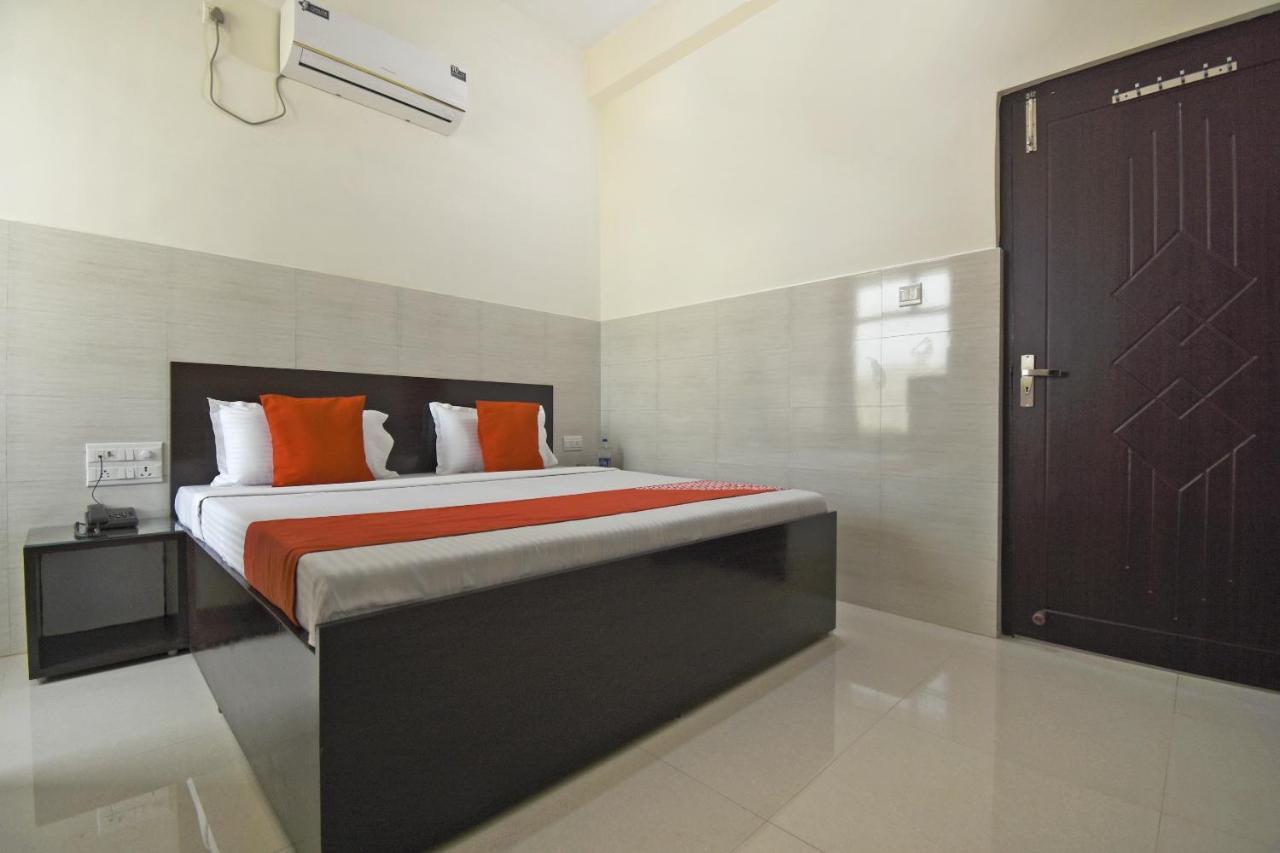 Flagship 75751 Hotel Surya Bahadrabad Εξωτερικό φωτογραφία