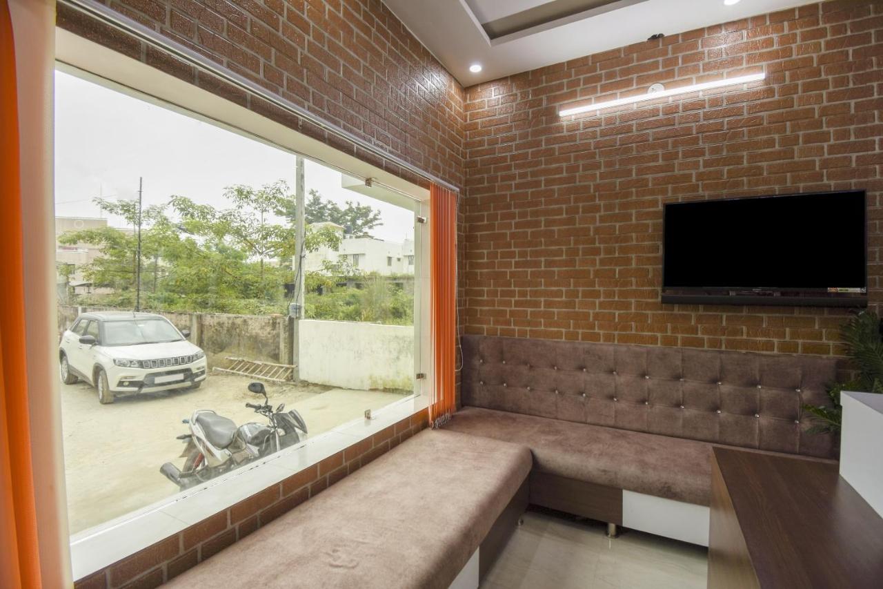 Flagship 75751 Hotel Surya Bahadrabad Εξωτερικό φωτογραφία