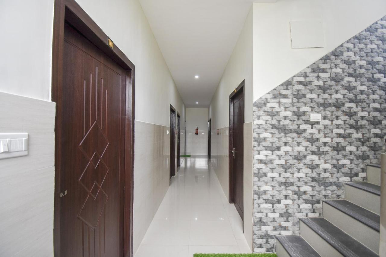 Flagship 75751 Hotel Surya Bahadrabad Εξωτερικό φωτογραφία